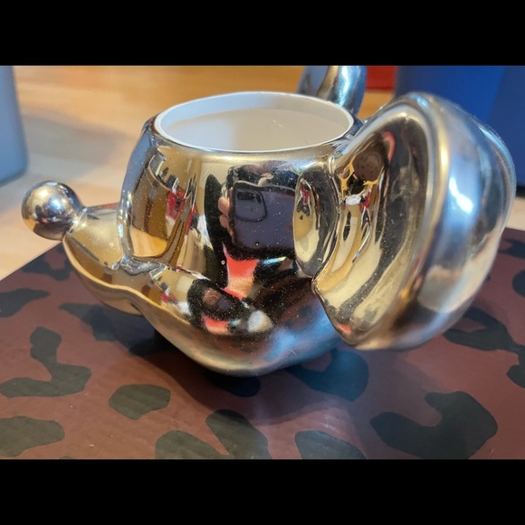 Mickey Mouse Collectors Mug - Picture 3 of 5